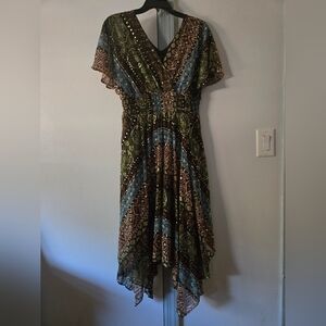 Elegant Geometric Patterned Dress